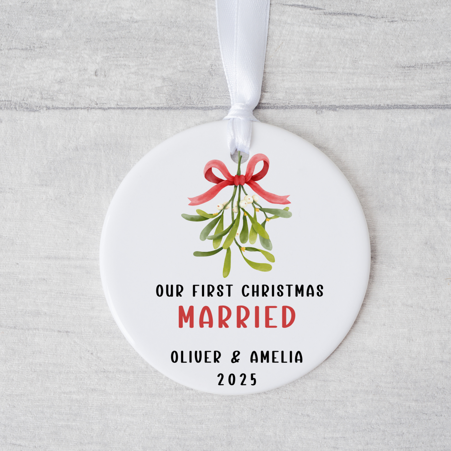 Personalised First Christmas Married Bauble, First Christmas Mr & Mrs Keepsake, Christmas Tree Decoration Gift Ornament